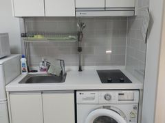 Newly built studio apartment within walking d 6th image