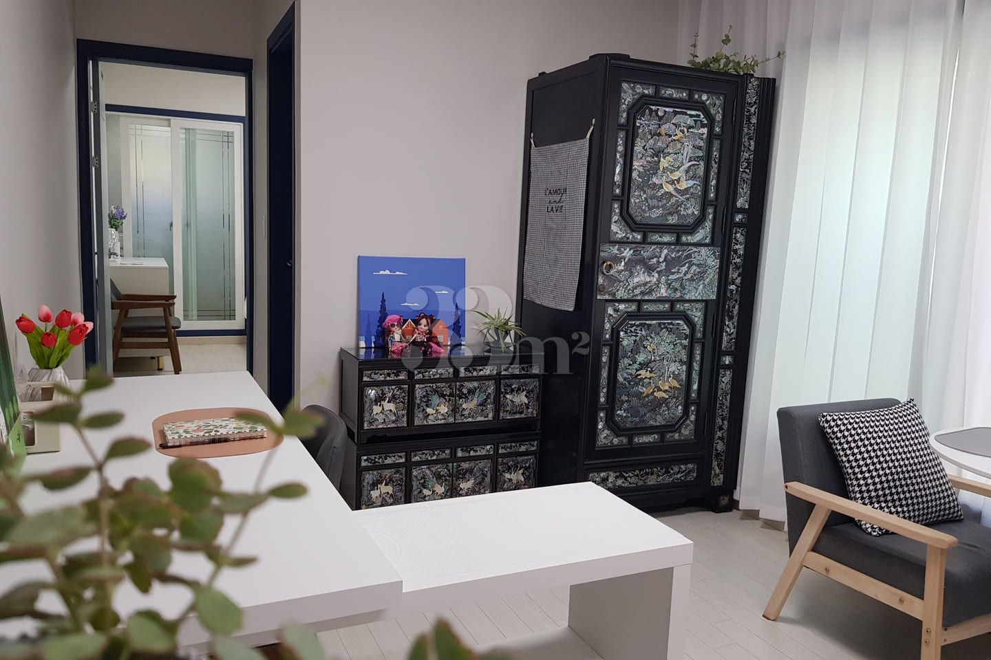 Near Line 9: Semi-new 1.5-room unit 2th image