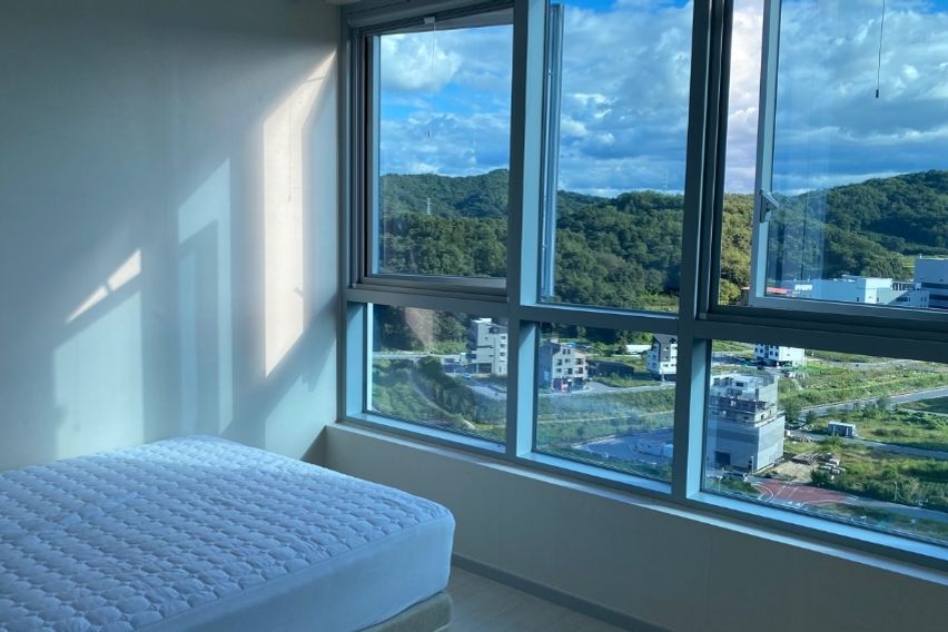 💛 A House Full of Sunshine 11 17th image