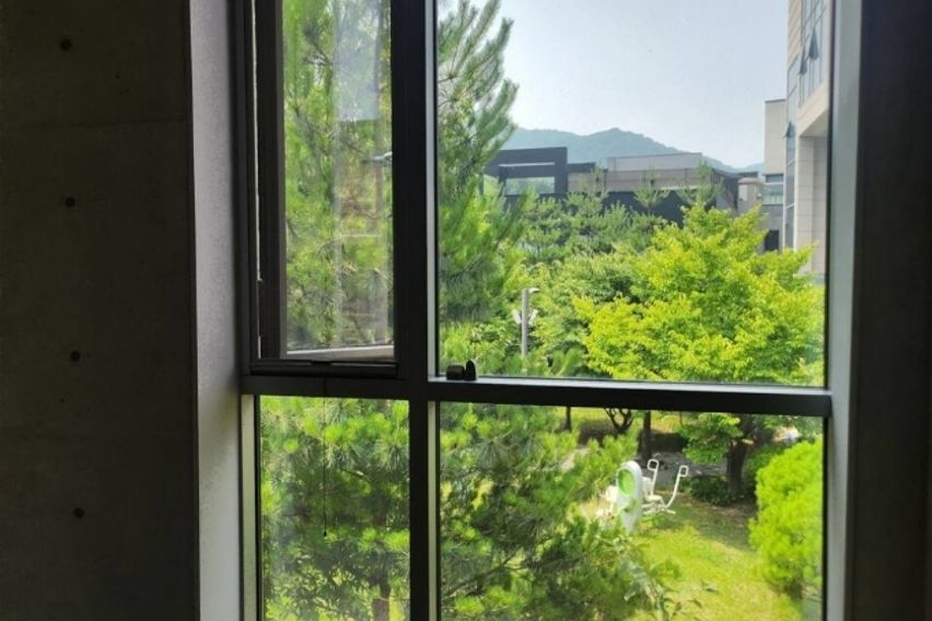 뷰가 예쁜 통유리방 11번째 이미지