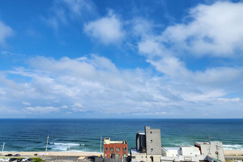 🌊거실·방 통창 오션뷰 12번째 이미지