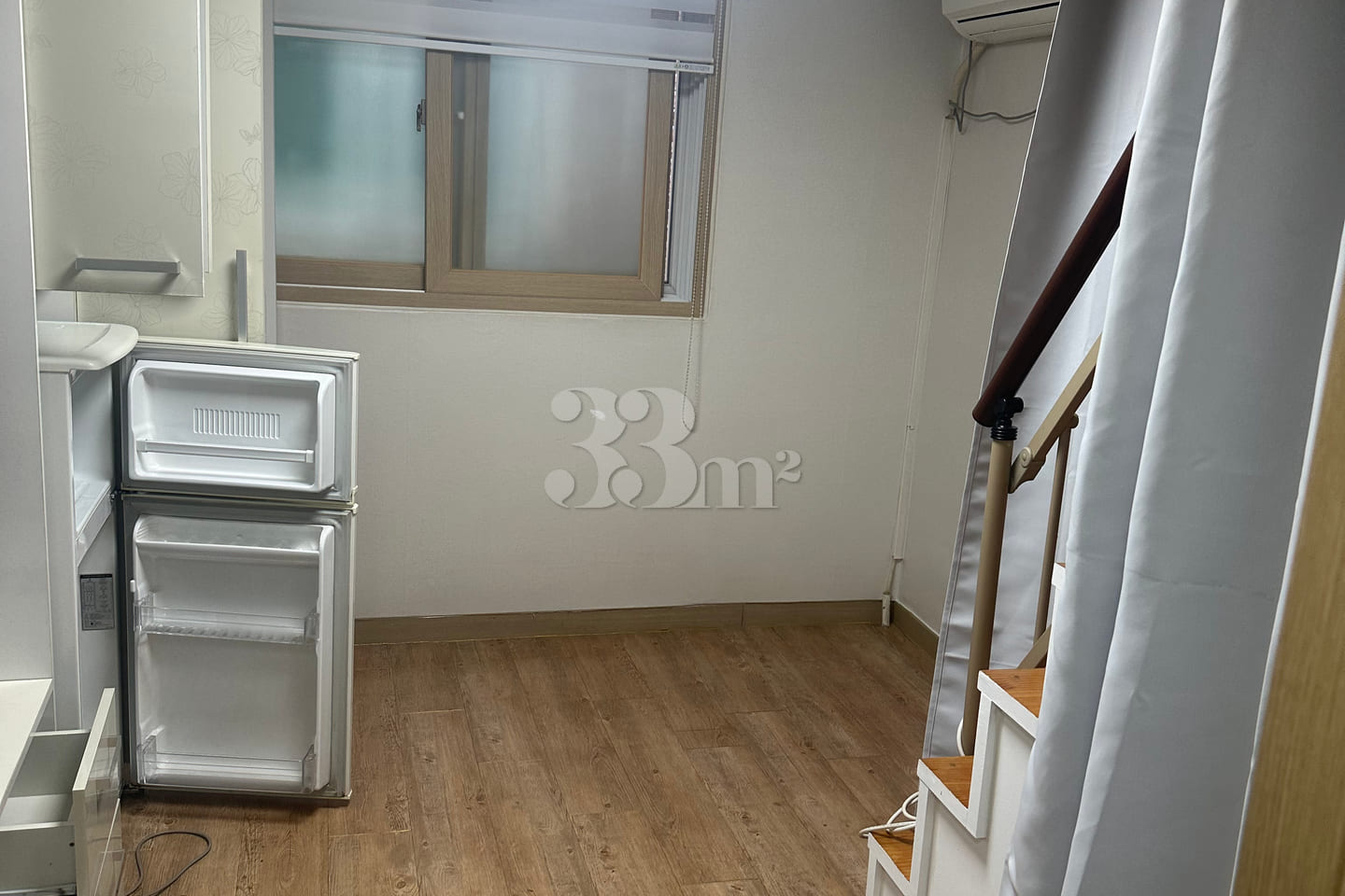 Byeongjeom fully furnished duplex studio apar 0th image