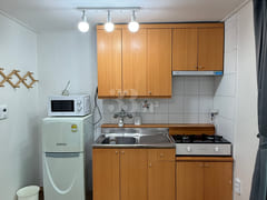 3 min from Hongik Univ. Station - R23 8th image