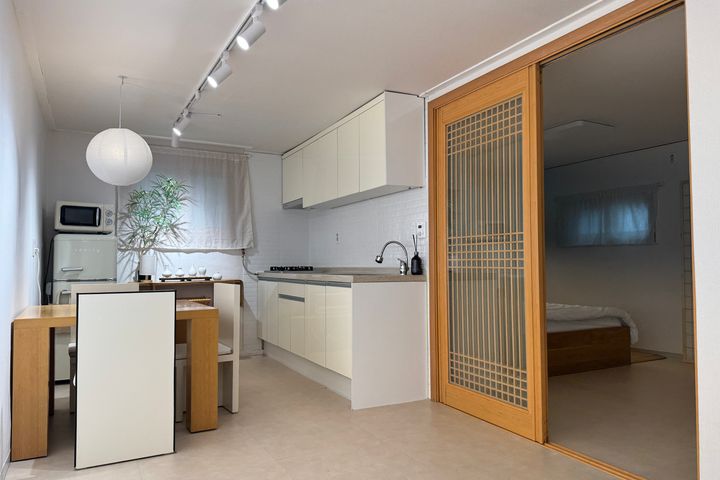Sangdo Station Two-Room Apartment with Parkin 19th image