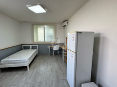 Jeong House, Unit 101 8th image