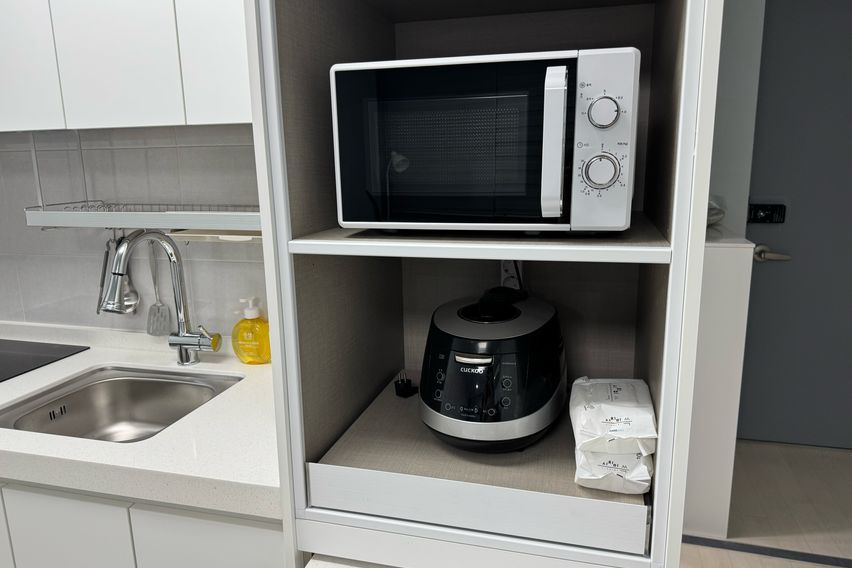 신규신촌초역세권풀옵션1