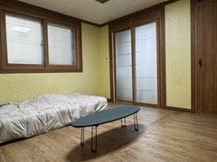 Spacious studio with great natural light and  2th image
