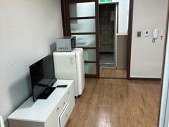Byeongjeom Station, separate type, fully furn 0th image