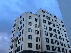 Brand-new two-room unit, parking available. 0th image