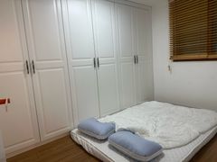 Clean three-room apartment in Wadong 5th image