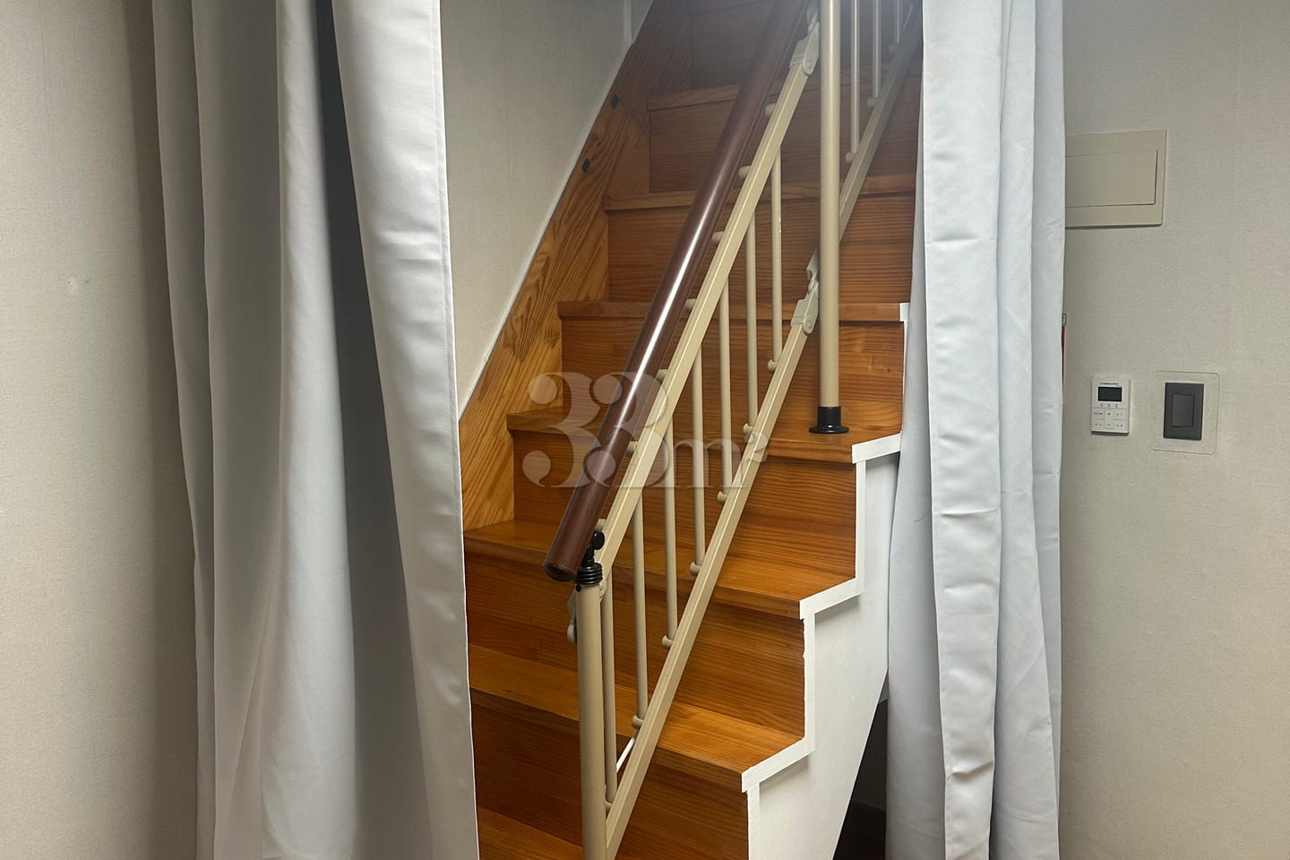 Byeongjeom fully furnished duplex studio apar 1th image