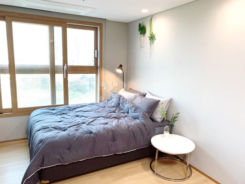 Subli House by the Seongsan Sea 4th image