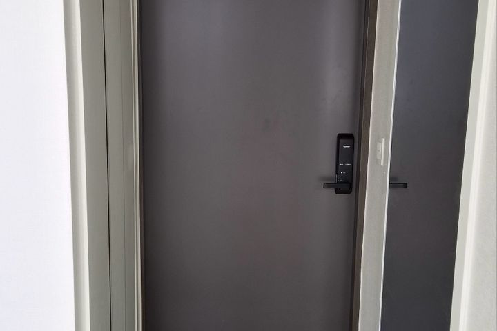 Good Room 116 9th image