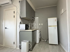 Jeong House, Unit 106 10th image