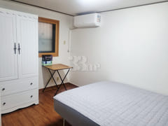 Room 102 0th image