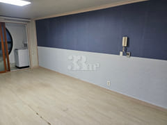 Studio apartment with an elevator 3th image