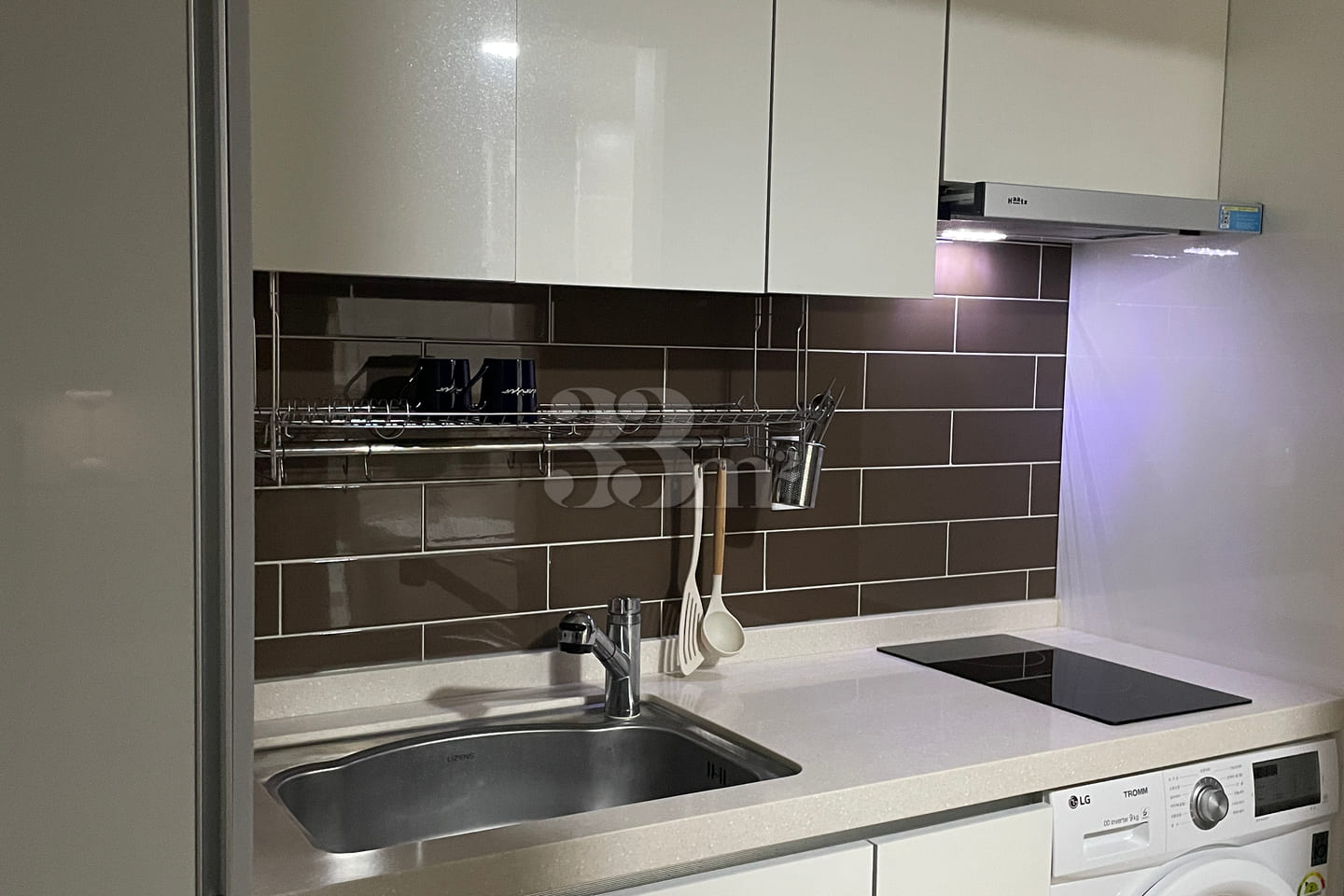 Newly built officetel, 2 minutes from Anyang 4th image