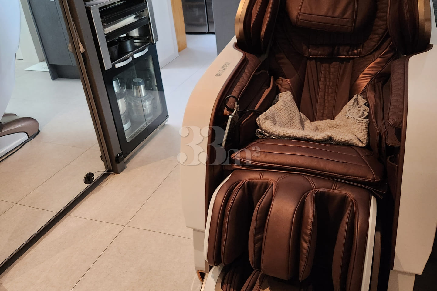 Fully furnished, 2 beds, near EXCO 11th image