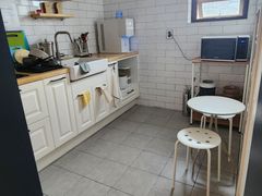 Pleasant outer and inner architraves 11th image