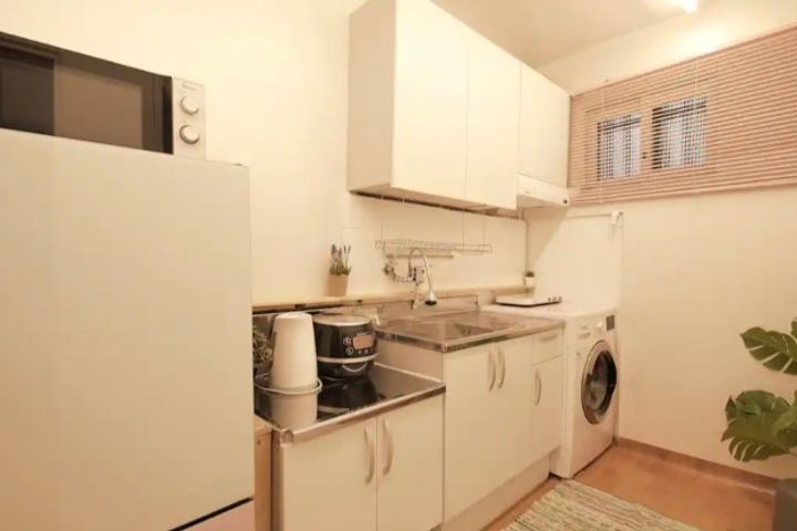 Two-room apartment, 5-minute walk from Seoul 9th image