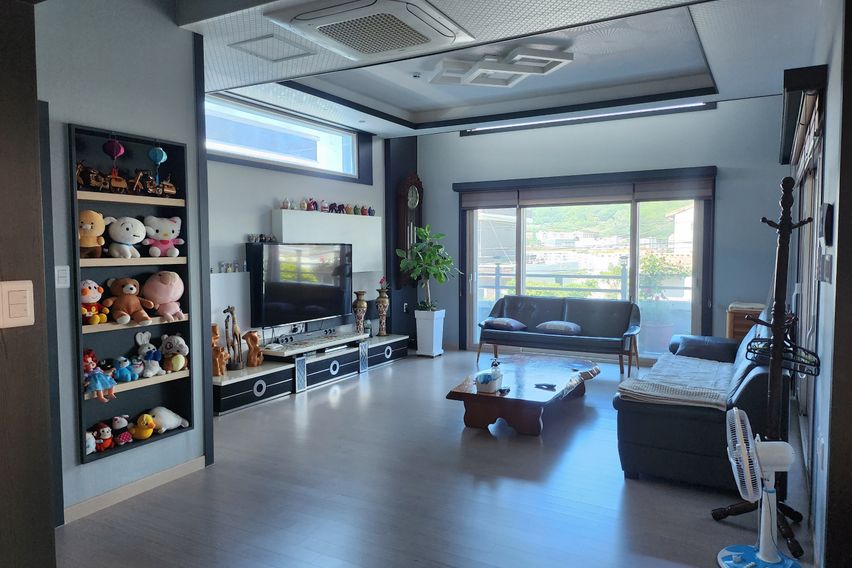 지현이네 단독펜션 2층