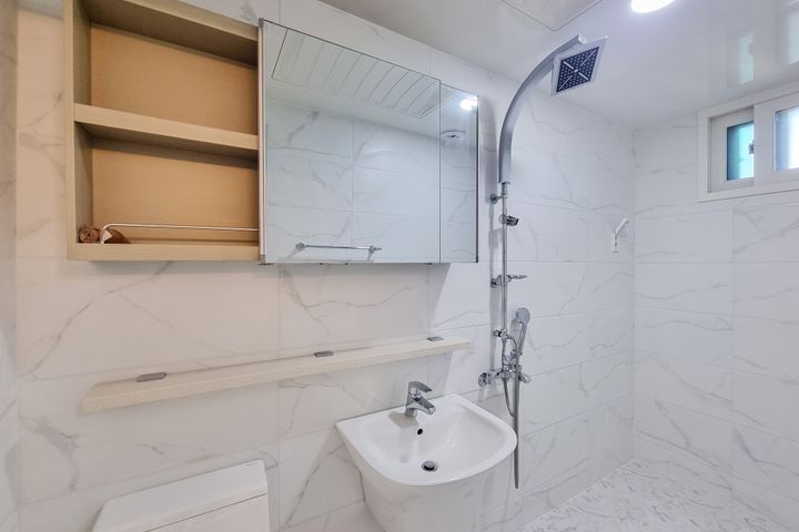 [Sinjeongnegeori Station] 2-room 16th image