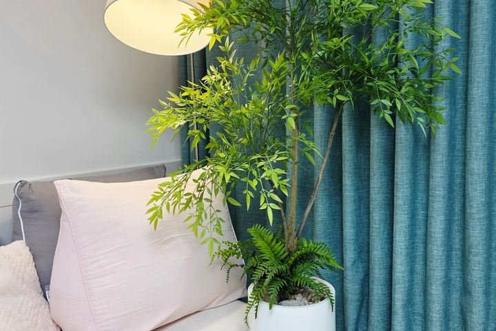 Three-room apartment in the prime location of 7th image