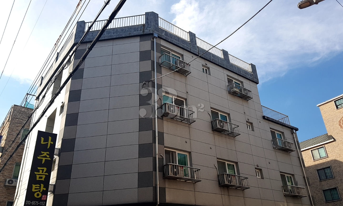 Oido House - Unit 203 0th image