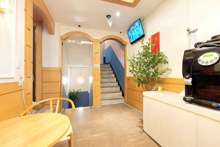 Bucheon Station Fully Furnished Studio 4 6th image