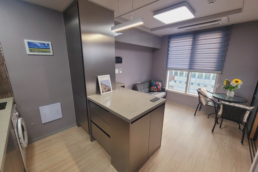 💙 1-minute walk from Dongmyo Station, best v 3th image