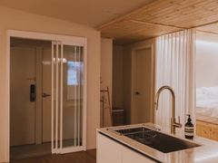 Fully furnished home with a Jacuzzi 5th image