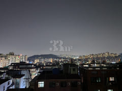 Room 405 5th image