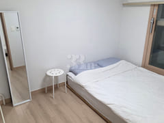 Neat, white-themed two-room unit near Beomeo 2th image