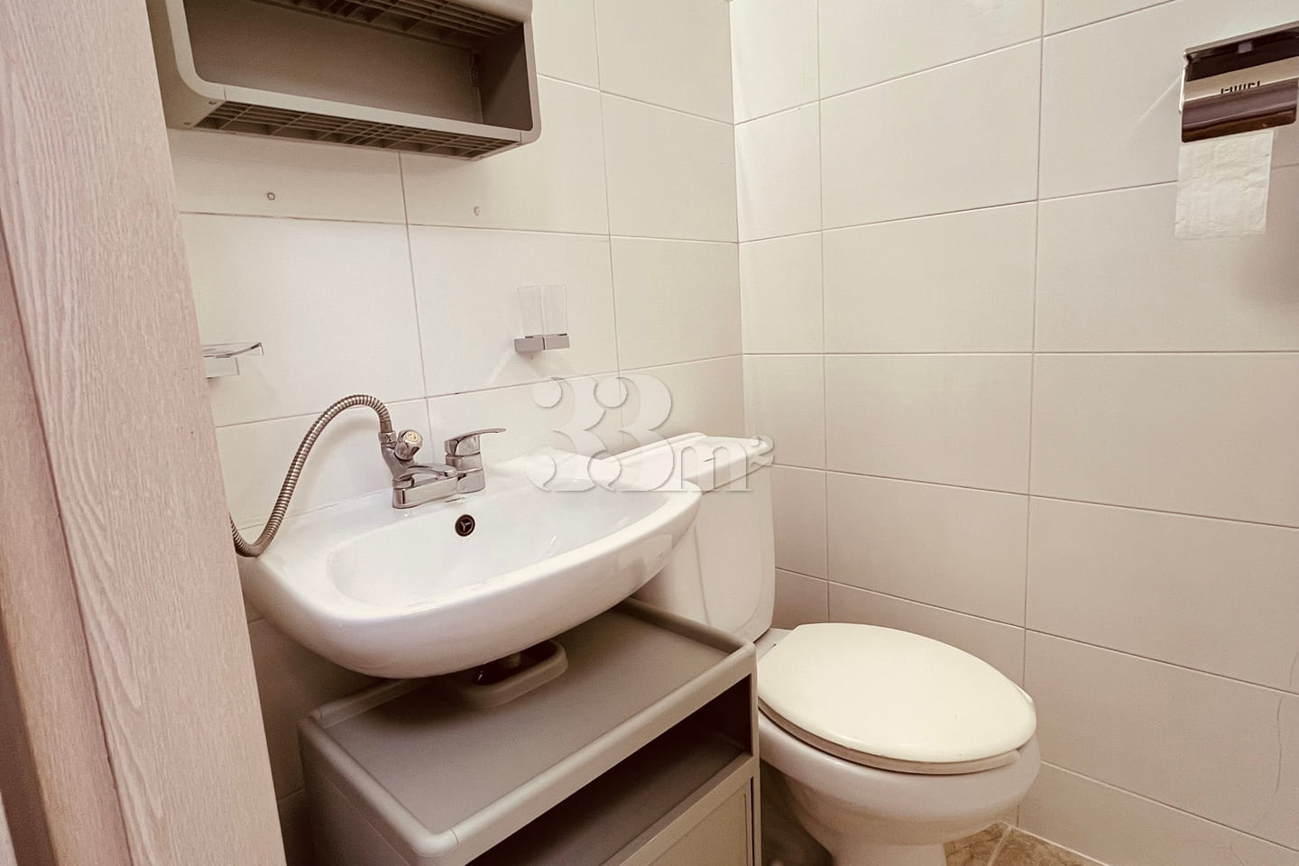 2-minute walk from Sinchon Station (Line 2) 9th image