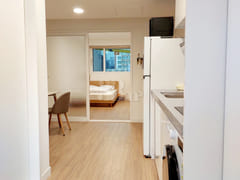 New, fully-furnished officetel Q 1th image