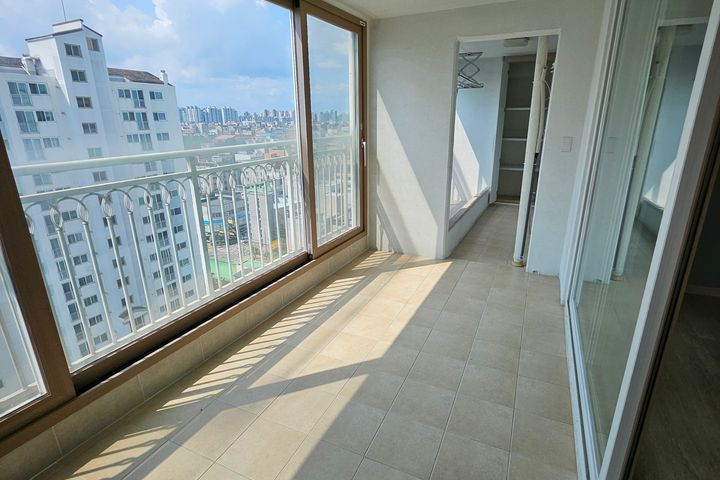 Entire apartment in Cheonan 11th image