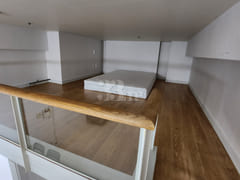 Fully renovated duplex unit, 2 minutes from Y 8th image