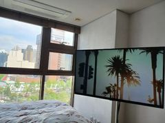 야경과 공원이 보이는방 10번째 이미지