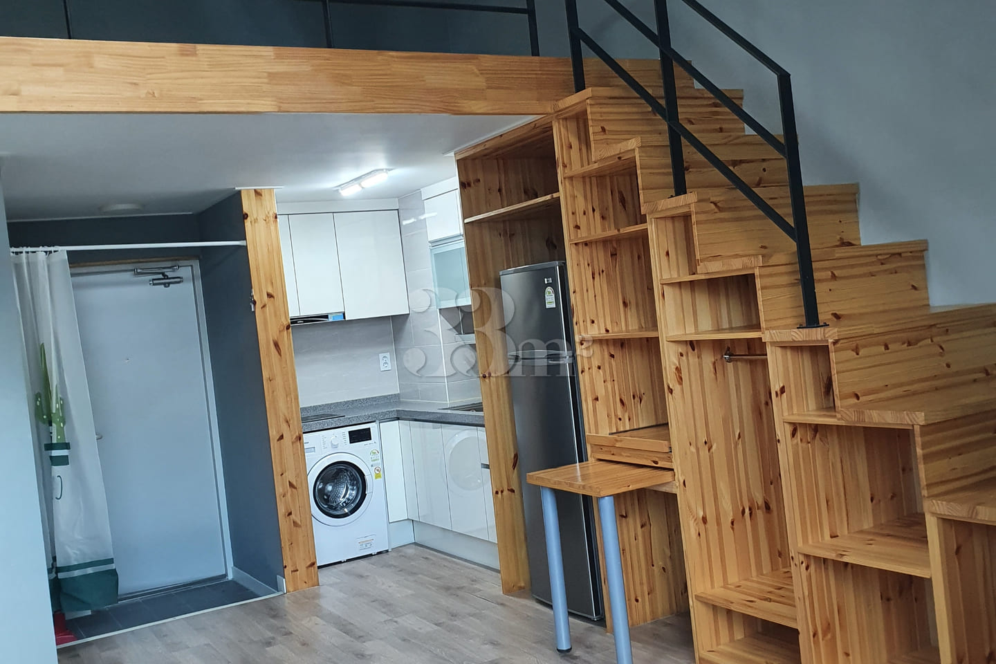 Premium high-end duplex 0th image