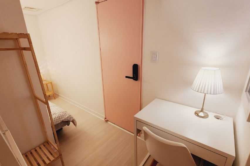 1층 넓은 방 6번째 이미지