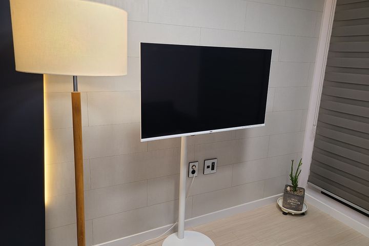 [2 Bedrooms/1 Living Room] ❤ Geumjeong Statio 1th image