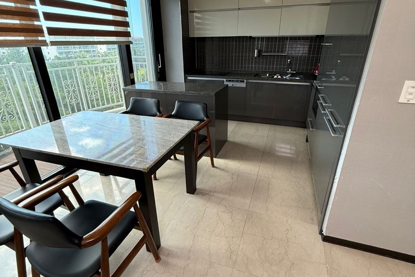 JJ 스테이 10번째 이미지