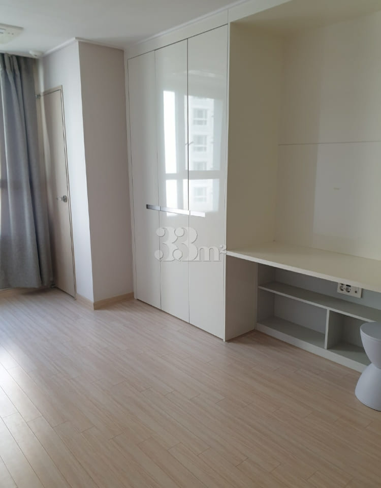 Super low price – right in front of Icheon Hy 5th image