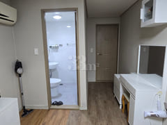 E-Mart & Korea Hospital 101 3th image