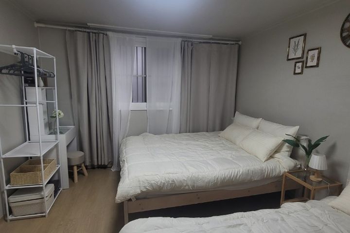 Hongdae Station 1.5-room 202 5th image