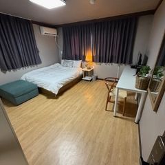 Three-room unit (cooking facilities available Unit Image