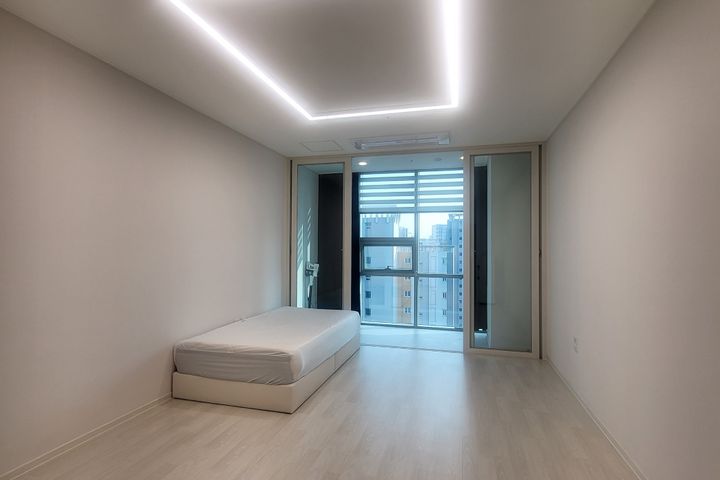 동탄풀옵션원룸 남향 0번째 이미지