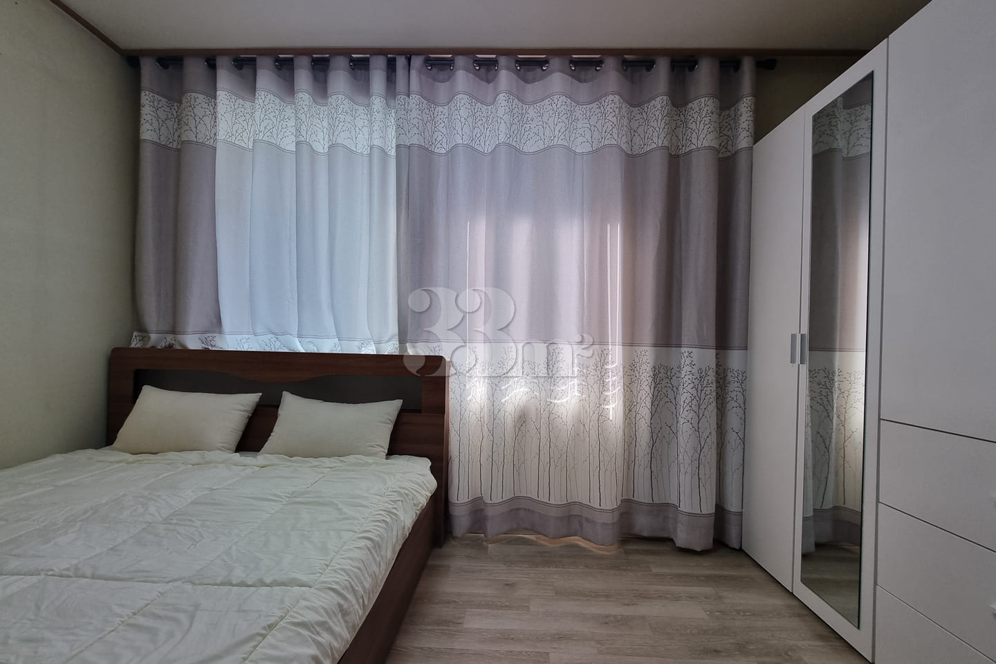 Body-friendly, 3 rooms, parking, full options 3th image