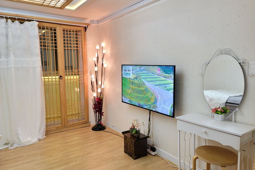 기쁨집~한옥마을걸어9분