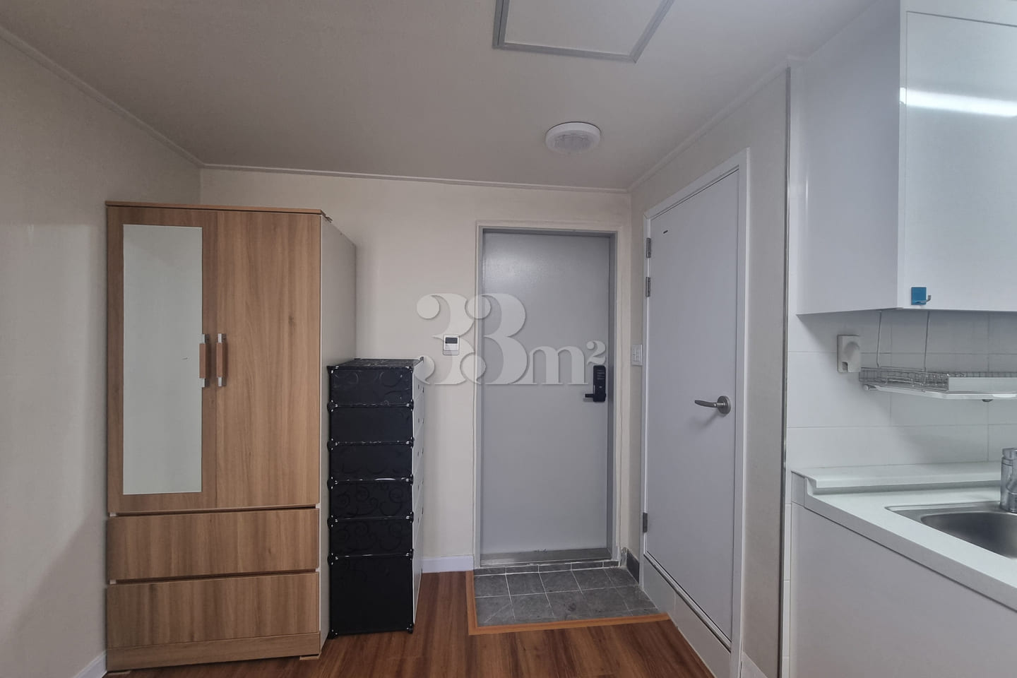 A room near the back gate of Korea University 1th image